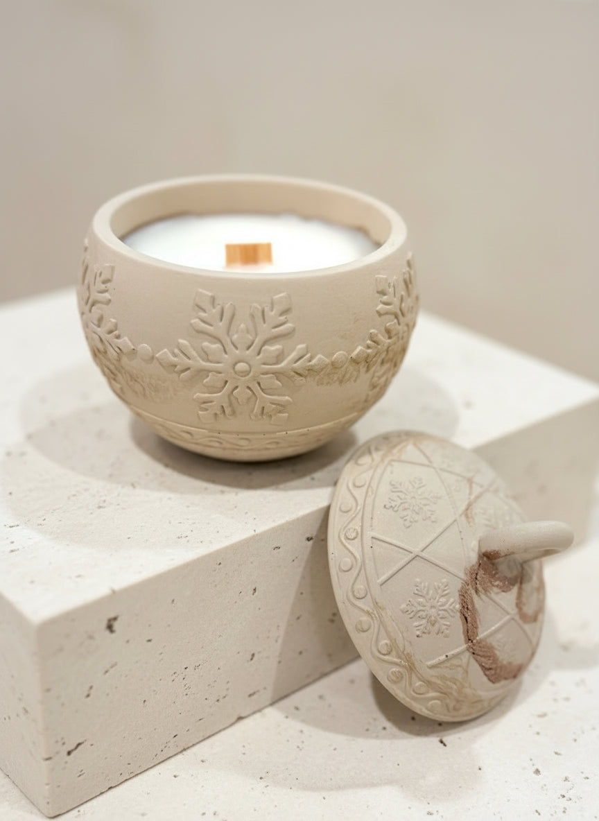 Golden Reindeer Concrete Ornament Candle