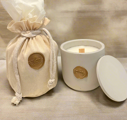 Lev Zahav Luxury Candle 9oz